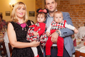 The happy ending story of a woman who couldn’t have children and now has twins